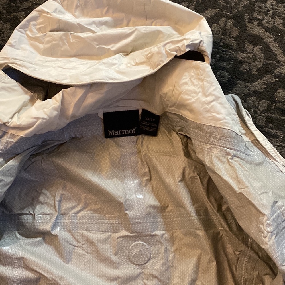 Used - Picture 3 of 3